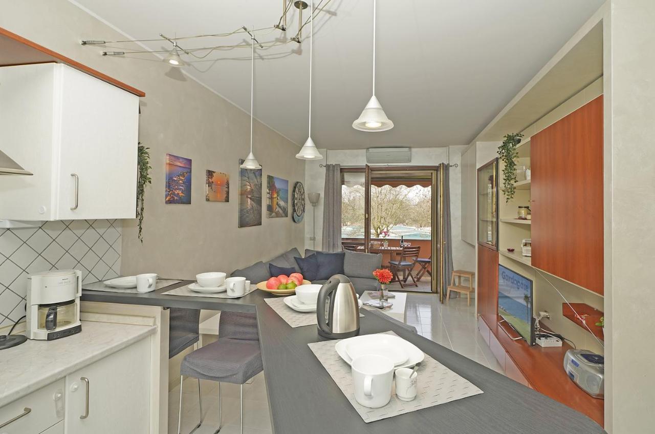 Casa Rudi - Gardagate Apartment Sirmione Exterior photo