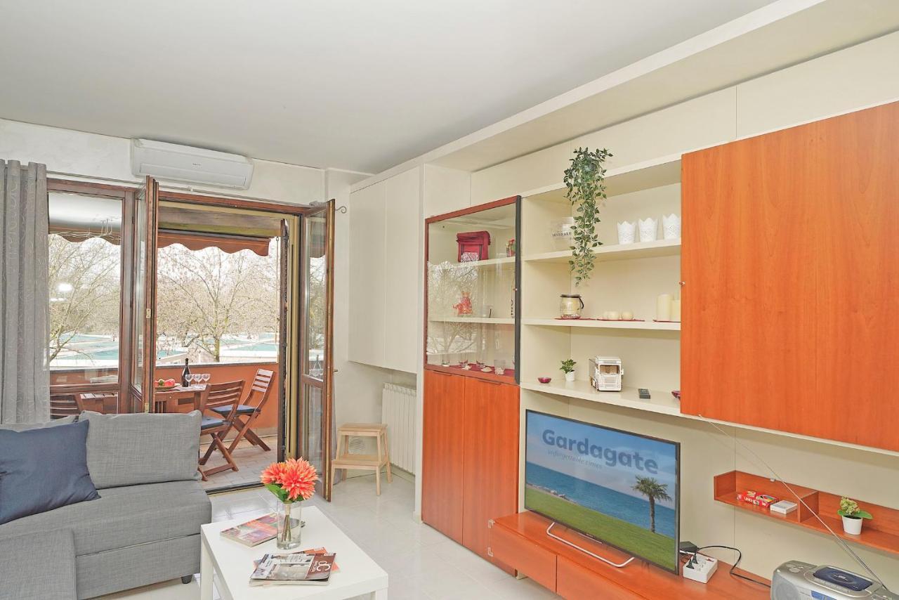 Casa Rudi - Gardagate Apartment Sirmione Exterior photo